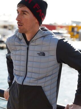 The North Face Men's Light Gray Quilted Hooded Vest Jacket with Black Sleeves